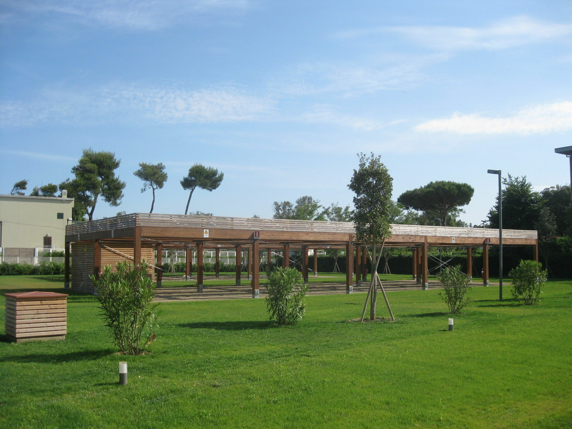 Eliopoli Beach Hostel & Restaurant Tirrenia Exteriér fotografie